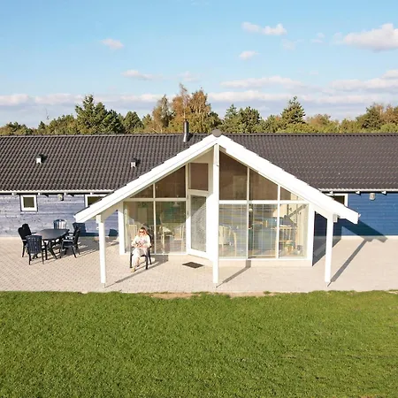 10 Person In Rodby-by Traum Ferienhaus Rødby